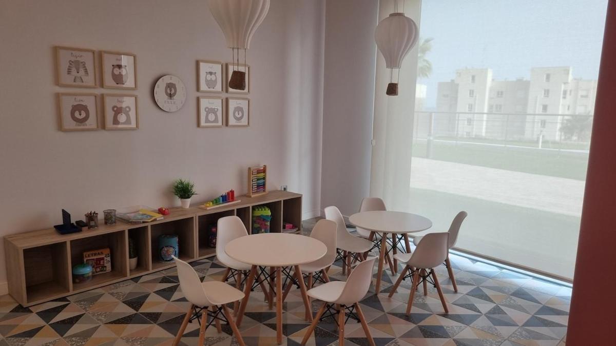 Sunset Cliffs Seaside Apartment Бенидорм Экстерьер фото